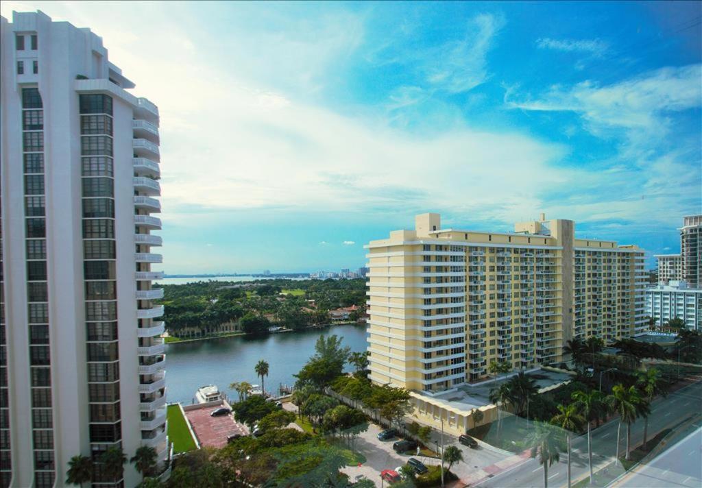 Castle 1118 Studio Bayview Direct Beach Access, Tennis, Pool, Restaurants, Free Parking Miami Beach Exterior photo